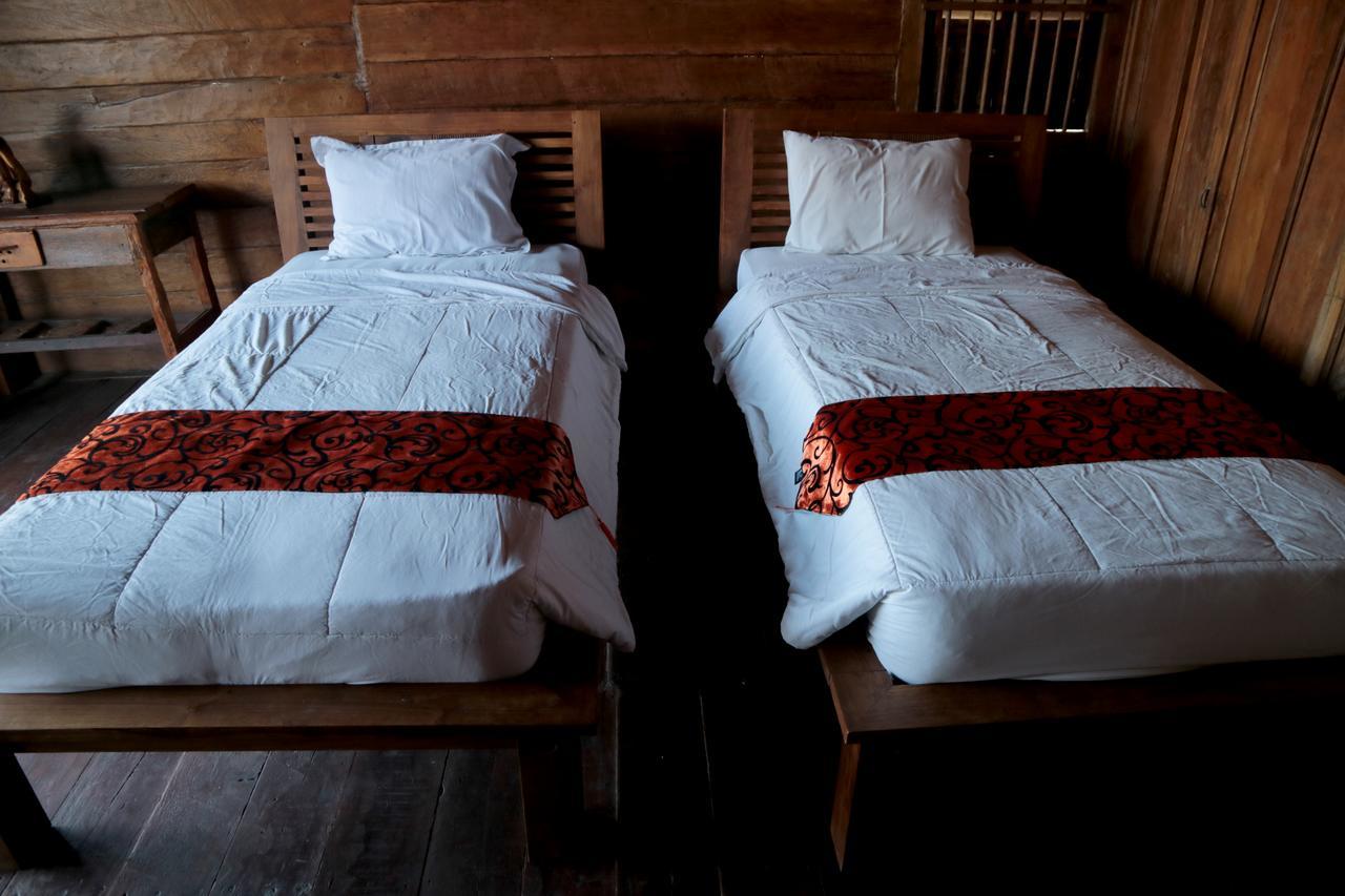 Premier Surf Camp Hotel Canggu Buitenkant foto